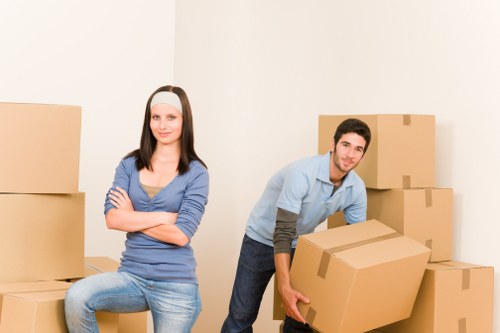 Cubic-yard storage estimate for a compact flat in Snaresbrook