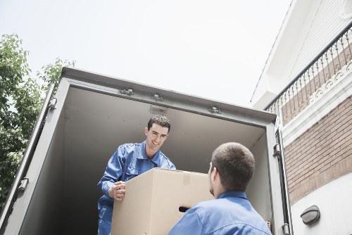 Payment, liability, and insurance terms for storage services